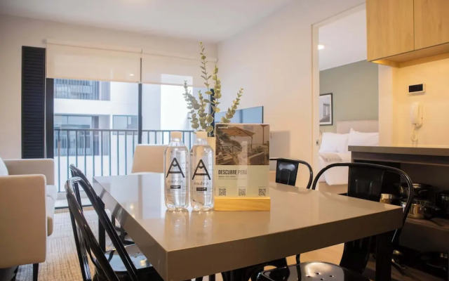 w Peaceful 1BR w/ Perfect Balcony in Miraflores