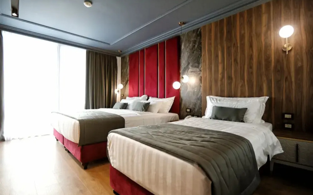 Luxury Premium Finese Hotel & SPA