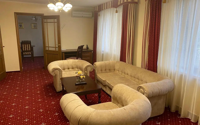 Hotel Kama
