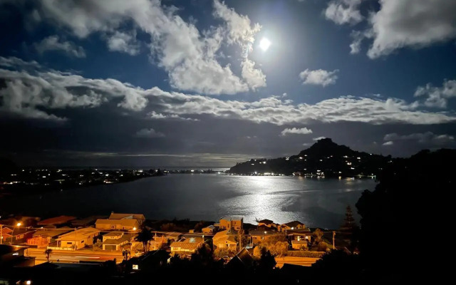 Cythera - Tairua Holiday Home