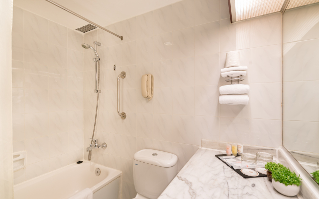 Hotel Grand Pacific