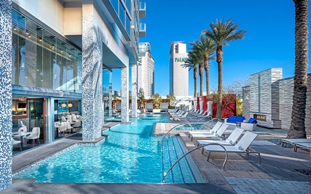 Palms Casino Resort Palms Place Hotel And Spa