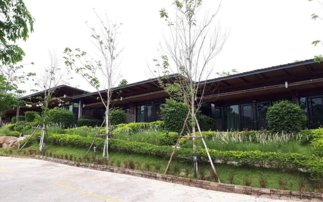 The Like Resort