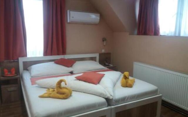 Abszolút Hotel és Panzió