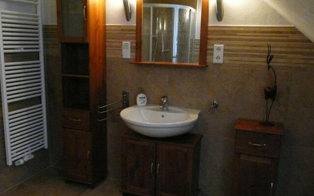 Natur-blockhaus in Waltershausen