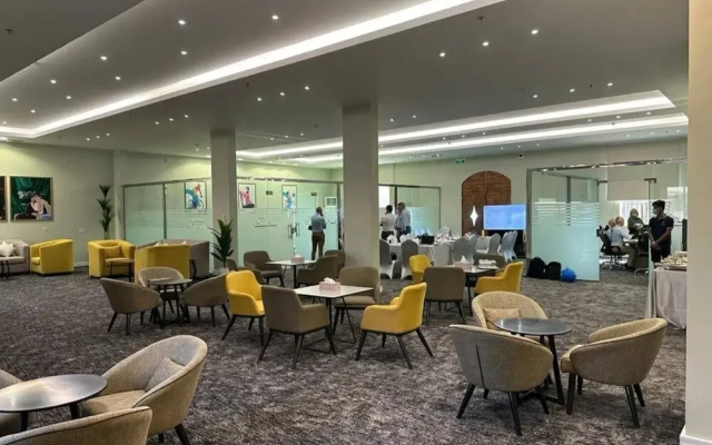 Al-Fal Hotel