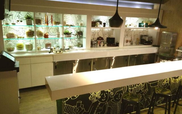 Ibis Gading Serpong