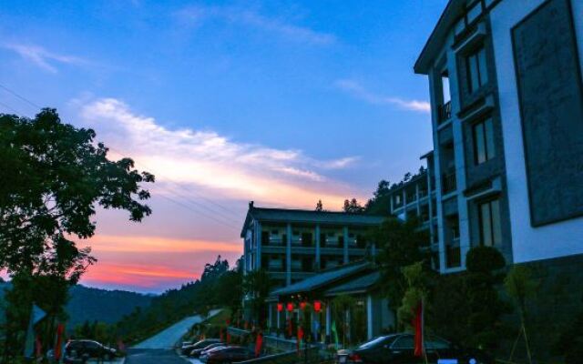 Tianlushan Wuyou Valley Hotel
