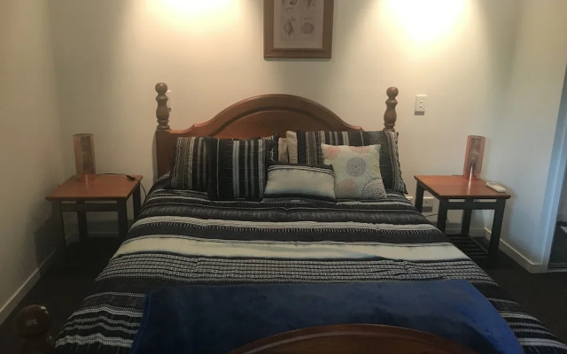 Marina Shores 2 Bedroom Apartment