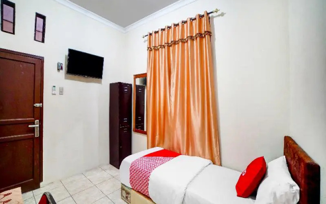 OYO 91199 Felicia Homestay