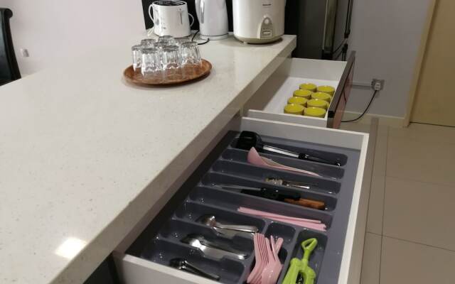 Imago Loft Residences KK