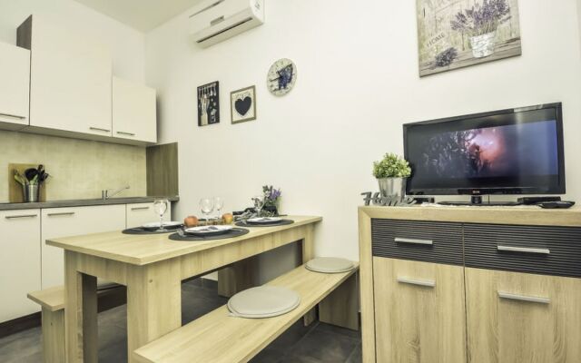 Apartment Snježana Karlobag 28020