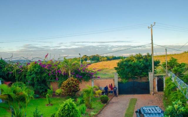 Room in Villa - The Elegant Villa Alexandre Near Ivato Airport.'