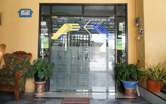 Sepinggan Asri Syariah Guesthouse by OYO Rooms