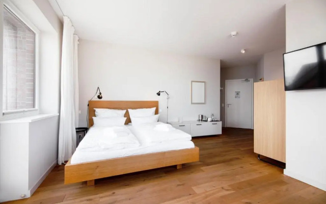 Bades Huk Marina Hotel