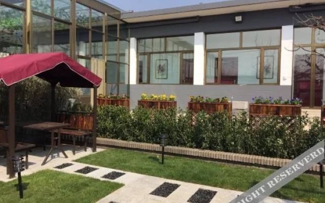 Zhuyuan Inn