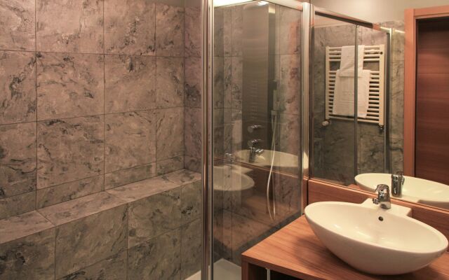 B&B Hotel Milano Cologno Studios