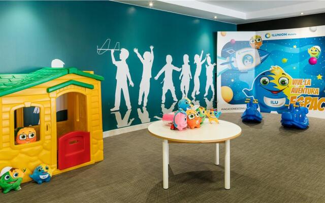 Hotel ILUNION Caleta Park