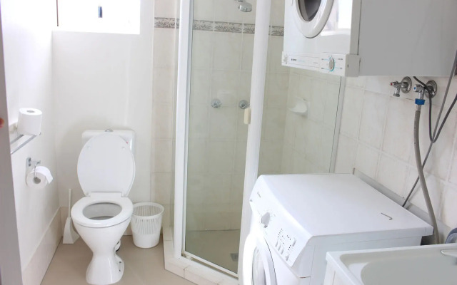 Surfers Riverside Apartments