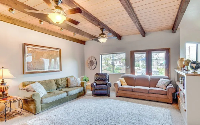 Beautiful Tucson Oasis w/ Pool, Views & Privacy!