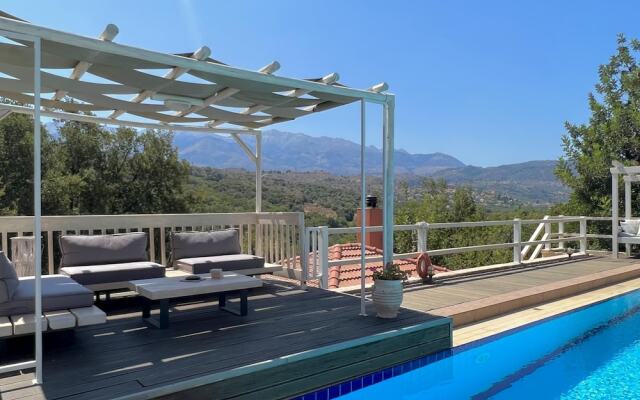 Villa Amvrosia in Armeni