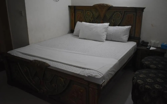 Hotel Basaira