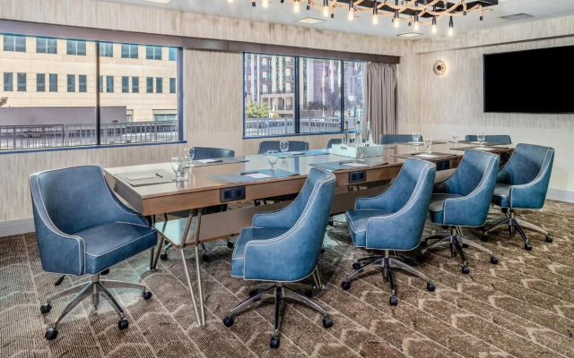 Crowne Plaza Los Angeles Harbor Hotel by IHG