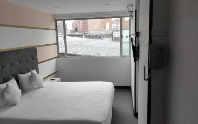 Hotel American Visa Plus