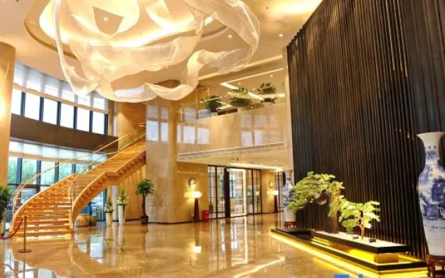 Zhuo Ruiyunrui Hotel