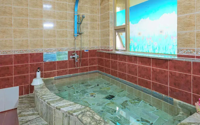 Sandia Hot Spring Hotel