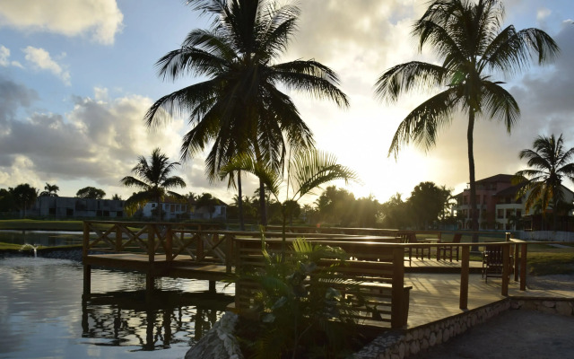 Sunset boutique hotel  All-Suites