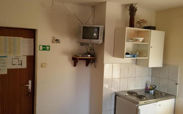 Apartments Srhoj