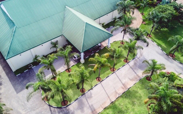 Sandy's Creations Resort