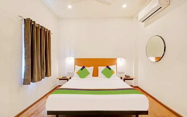 OYO Townhouse 128 Imperial Stay