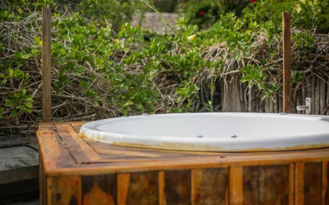 Bego´s Lagoon House. Free kayaks and bikes