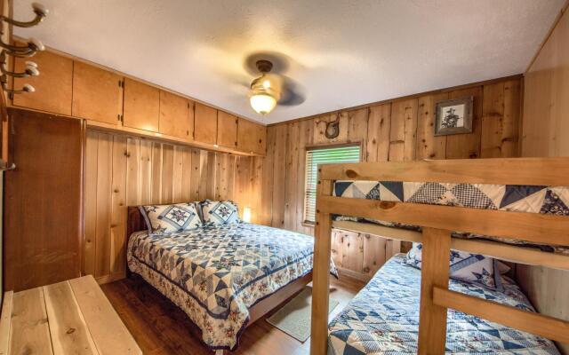 Ponderosa Cabin  PRD888