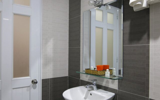 Minh Nhu Hotel