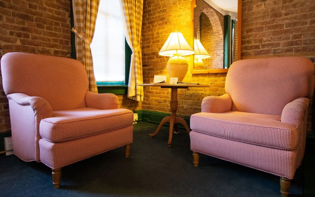 Beekman Arms and Delamater Inn
