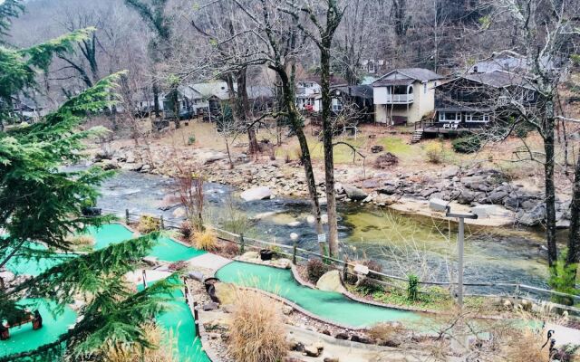 Broad River Inn