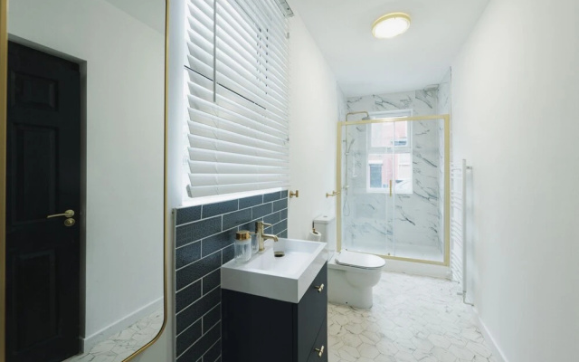 Captivating 2-bed Apartment in Liverpool