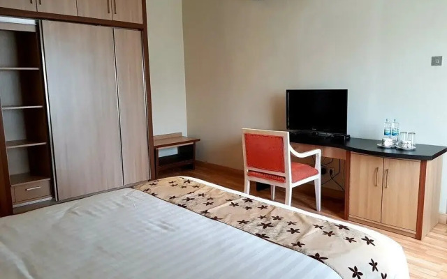 Mutiara Suites