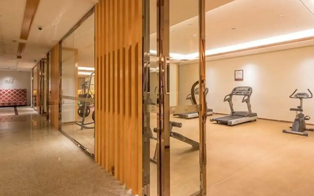 Luan Suntone Plaza Hotel