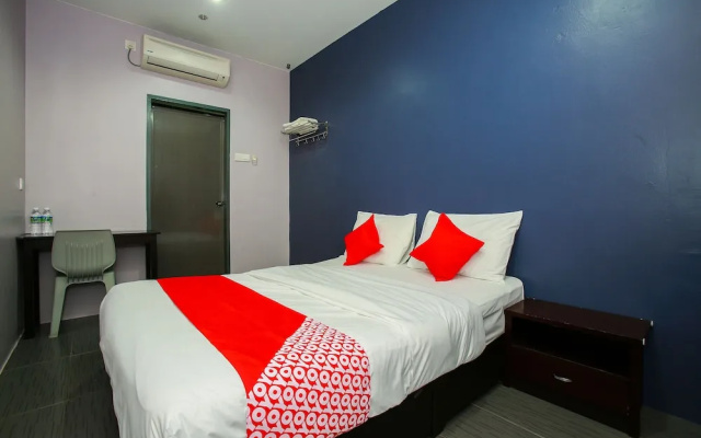 OYO 89332 DE Hotel