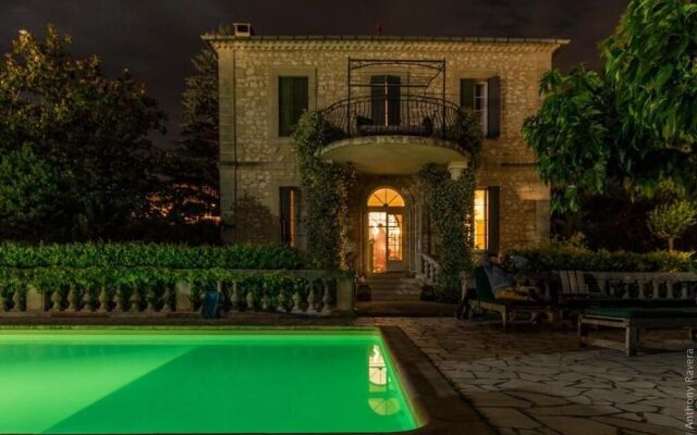 The Rhone Retreat