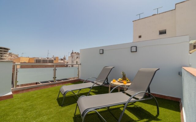 Sunny Terrace Apartment, Old Town Views