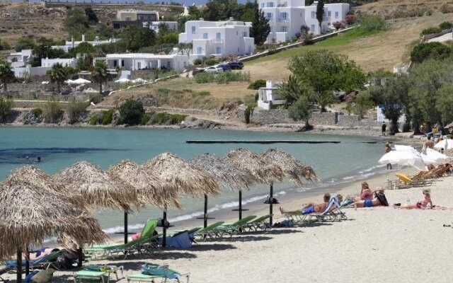 Parian Village Beach Hotel - Adults Only