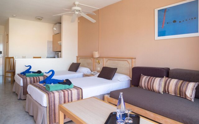 Apartamentos Marola Park