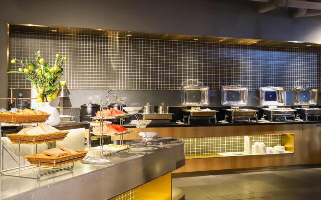 Starway Hotel Xi'an Bell Town And Huimin Street