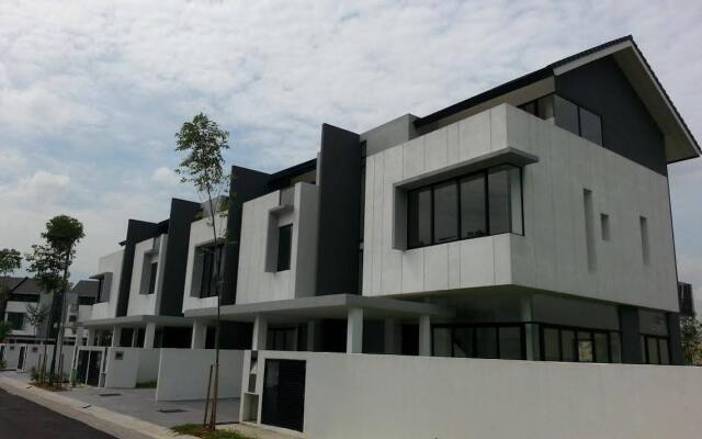 ZZ Leisure Guesthouse