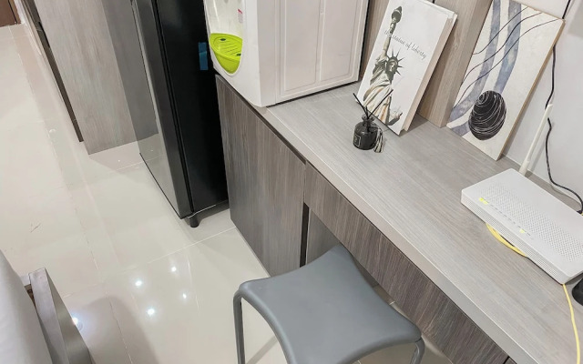 Good And Warm Studio At Transpark Juanda Bekasi Timur Apartment